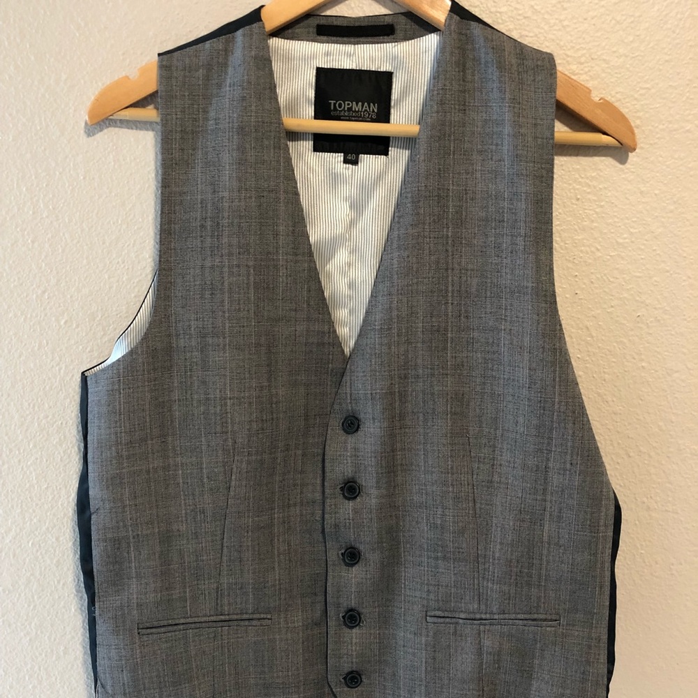 TOPMAN Gray Vest Size 40